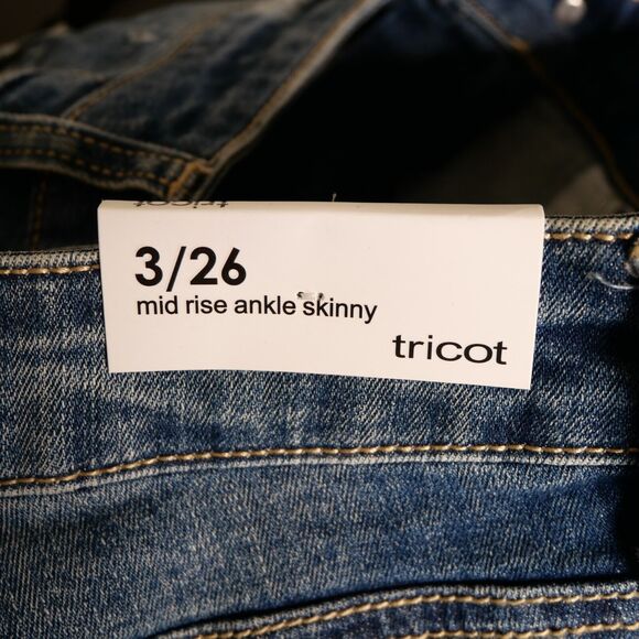 Tricot Women's Distressed Jeans Juniors Size 3/26 NWT - Picture 11 of 11